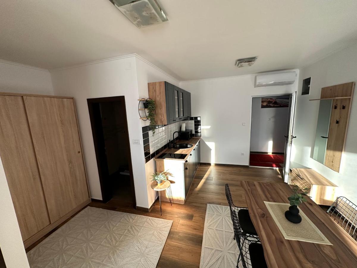 Surčin Sky Lux Apartmani المظهر الخارجي الصورة