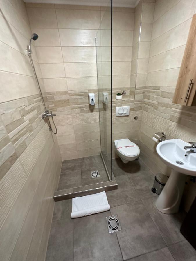 Surčin Sky Lux Apartmani المظهر الخارجي الصورة