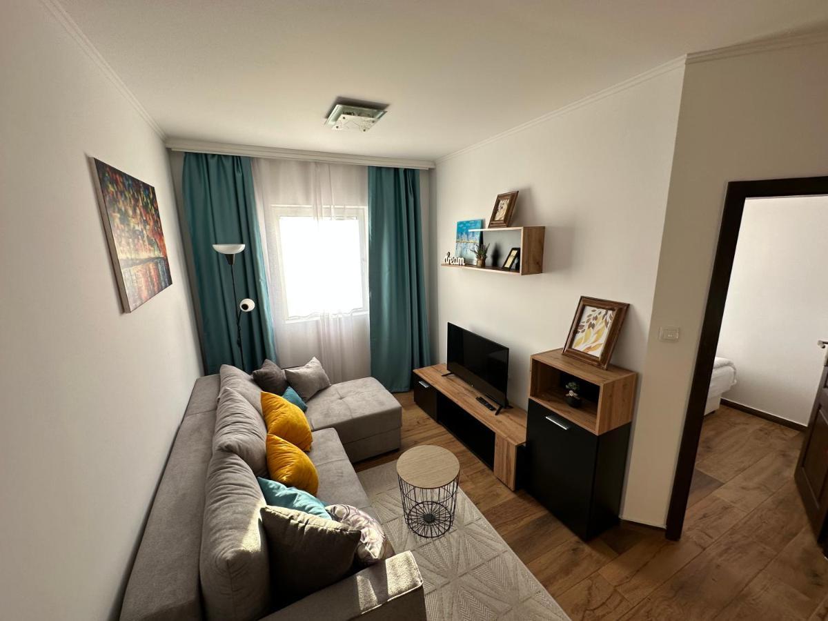 Surčin Sky Lux Apartmani المظهر الخارجي الصورة