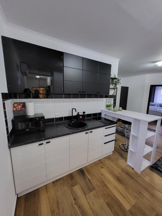 Surčin Sky Lux Apartmani المظهر الخارجي الصورة